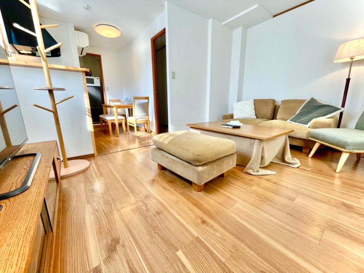 上落合ハウス Kamiochiai House Apartment Tokyo Exterior photo